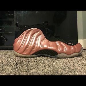 Nike Air Foamposite one rust pink
